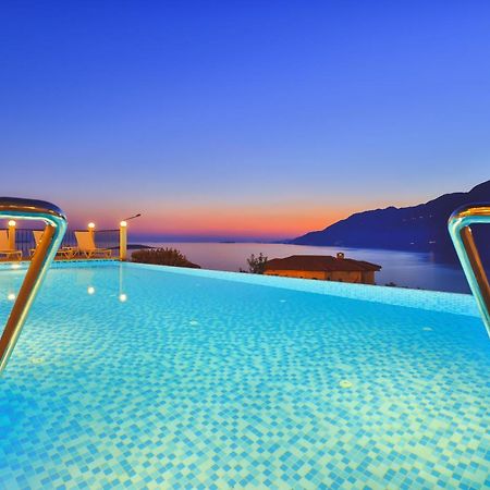 Hilaris Hotel Каш Екстер'єр фото