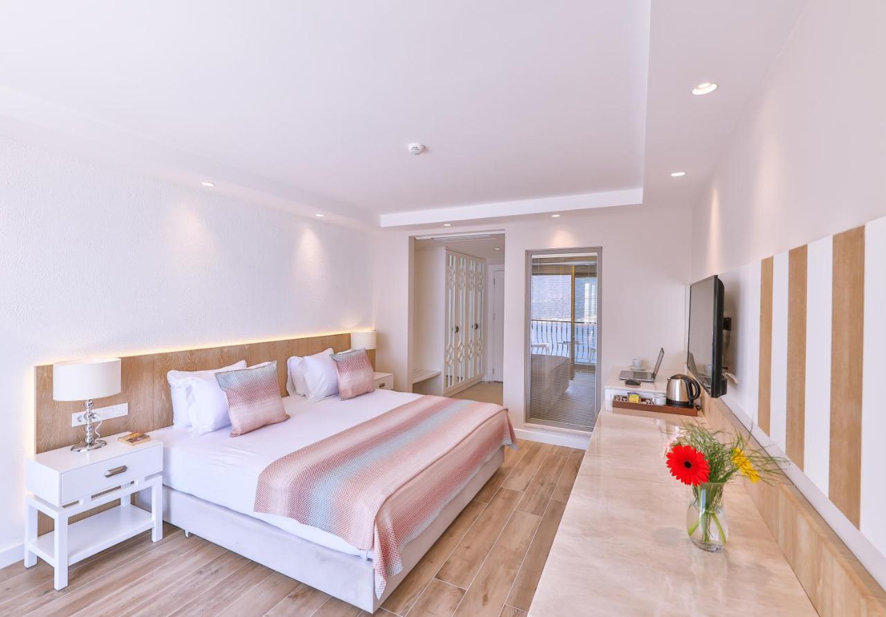 Hilaris Hotel Каш Екстер'єр фото